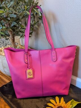Ralph Lauren Lowell Classic Leather Tote in FUSHIA / MAGENTA NWOT